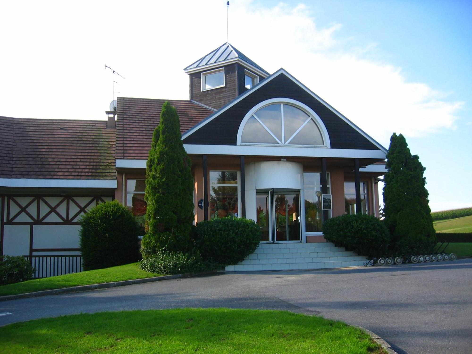 Golf Hotel De Mont Griffon Luzarches Exterior photo